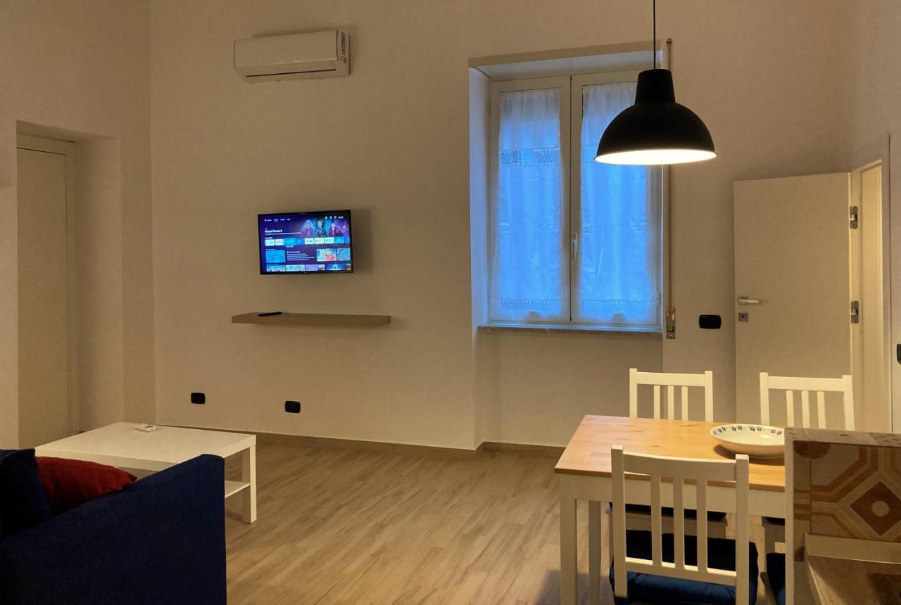 La Casa Blu Nel Cuore Storico Di Napoli Екстер'єр фото