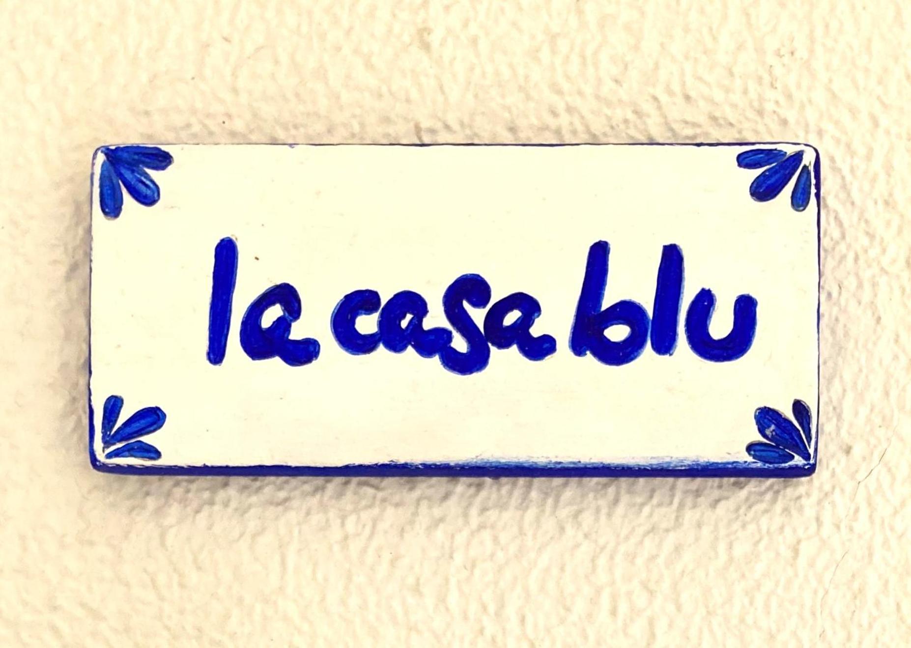 La Casa Blu Nel Cuore Storico Di Napoli Екстер'єр фото